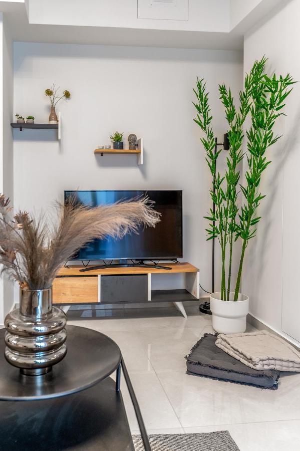 Athena Studio In Gazi ภายนอก รูปภาพ