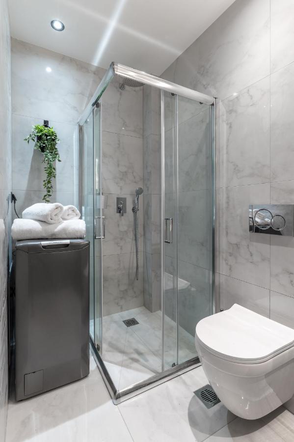 Athena Studio In Gazi ภายนอก รูปภาพ
